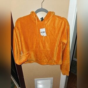 FOREVER 21  CROPPED HOODIE PULLOVER NWT sz S Orange